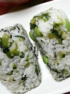 ほうれん草の胡麻和えリメイクおにぎり-レシピのメイン写真