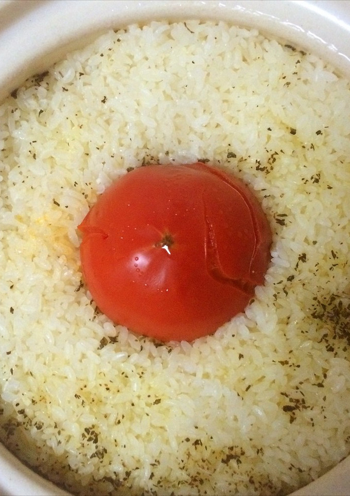 丸ごとトマトの土鍋ごはん-レシピのメイン写真