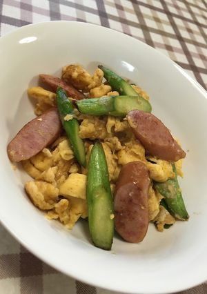 アスパラとウインナーと卵の炒め物-レシピのメイン写真