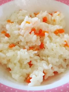 9〜10ヶ月 人参粥★離乳食★五分炊き♪-レシピのメイン写真