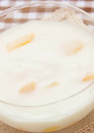 夏の薬膳：びわ入り杏仁豆腐-レシピのメイン写真