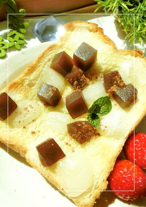 バター風味*羽二重餅×水ようかんトースト-レシピのメイン写真