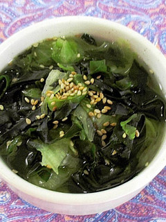 わかめとレタスのスープ-レシピのメイン写真