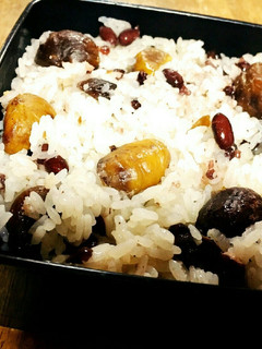炊飯器でお手軽!天津甘栗のお赤飯-レシピのメイン写真