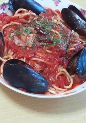 ムール貝とベーコンのアラビアータパスタ-レシピのメイン写真