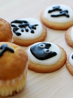 竹炭パウダーで2色のアイシングクッキー♪-レシピのメイン写真