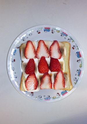 甘～い♪苺とマシュマロのトースト-レシピのメイン写真