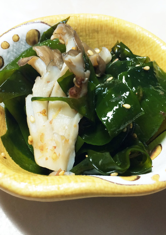 生わかめと舞茸の胡麻おかか和え-レシピのメイン写真