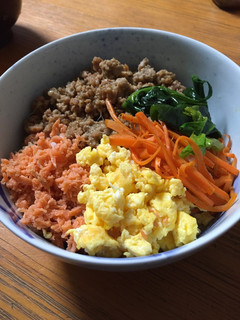 そぼろ丼-レシピのメイン写真