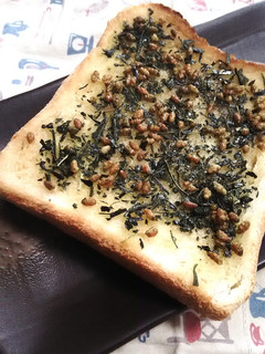 狭山の香り★香ばしハニー玄米茶トースト-レシピのメイン写真