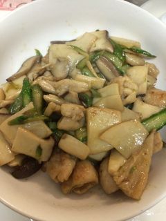 鶏皮とエリンギのバター醤油炒め☆-レシピのメイン写真