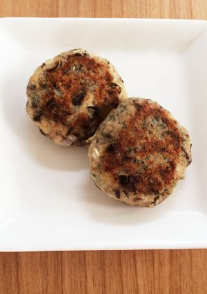 離乳食☆鯖水煮缶でお魚ハンバーグ-レシピのメイン写真