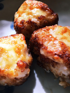 材料3つ❥簡単チーズ焼きおにぎり❥-レシピのメイン写真