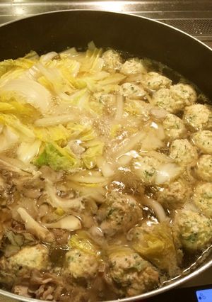 出汁が香る、あったか鶏だんご鍋(^^)-レシピのメイン写真