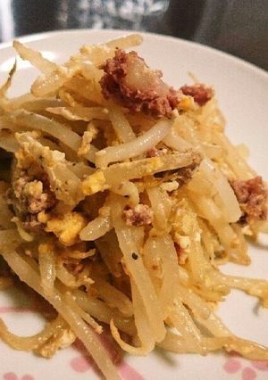 コンビーフハッシュともやしの炒め物-レシピのメイン写真