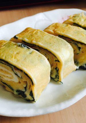 冷めてもおいしい！チーズと青葉の卵焼き-レシピのメイン写真