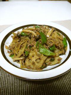 蓮根とピーマンの香味挽き肉炒め♪-レシピのメイン写真