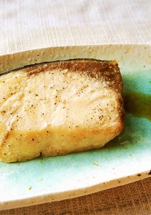 ぶりのガーリックソルト焼き☆トースターで-レシピのメイン写真