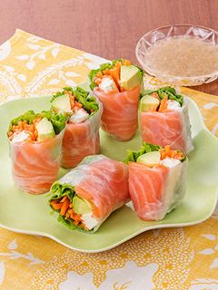 サーモンのアボカドチーズ生春巻き-レシピのメイン写真