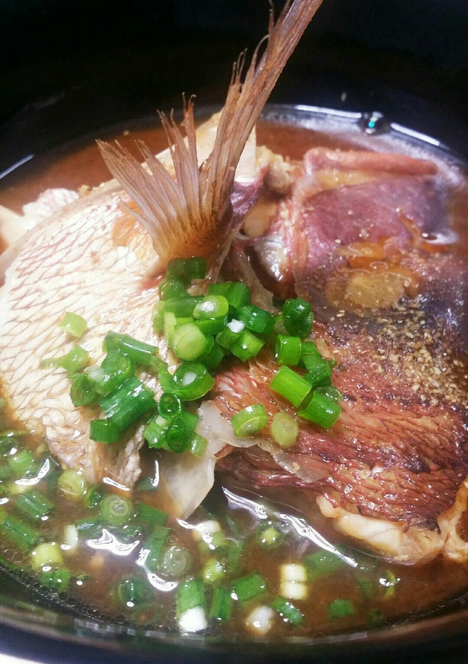 『鯛のお頭の赤だし』-レシピのメイン写真