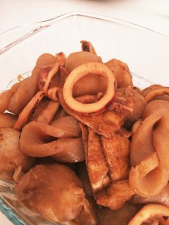 おうちシェフ*ほくウマ*里芋とイカの煮物-レシピのメイン写真