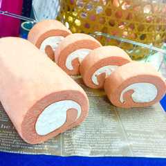 รูปของ 桜のロールケーキ