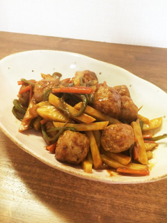 簡単!肉団子のケチャップ炒め-レシピのメイン写真