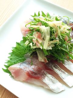 お刺身に 大葉とミョウガのせ-レシピのメイン写真