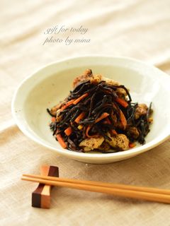 常備菜にも!ひじきの煮物-レシピのメイン写真