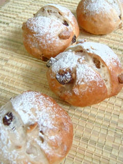 くるみとレーズンパン-レシピのメイン写真