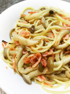 しめじと干しエビのパスタ-レシピのメイン写真