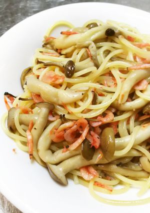 しめじと干しエビのパスタ-レシピのメイン写真