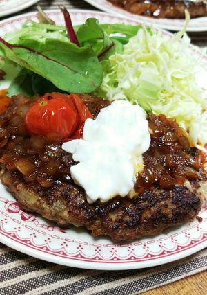 お麸でジューシー！玉葱多目♥ハンバーグ♪-レシピのメイン写真