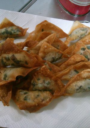 簡単☆ワンタンの皮のニラ椎茸揚げ-レシピのメイン写真