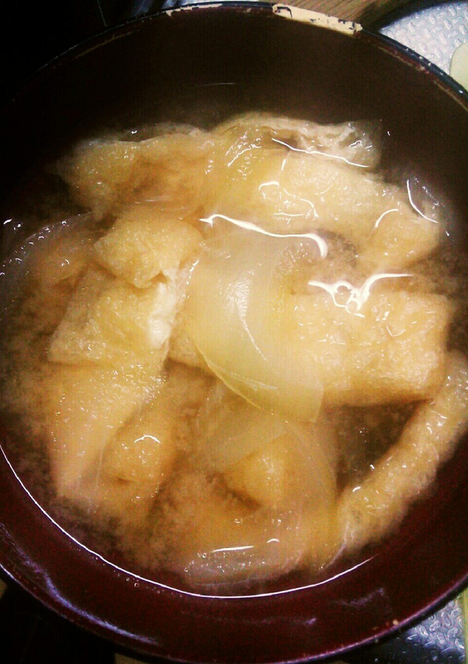 【激旨】玉ねぎと油揚げの味噌汁♪-レシピのメイン写真