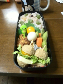 遠足運動会宝箱弁当★鶉とまと★赤飯甘納豆-レシピのメイン写真
