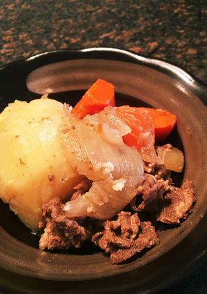 母の味。簡単我が家の肉じゃが。-レシピのメイン写真