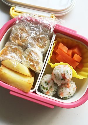 お弁当 一歳-レシピのメイン写真