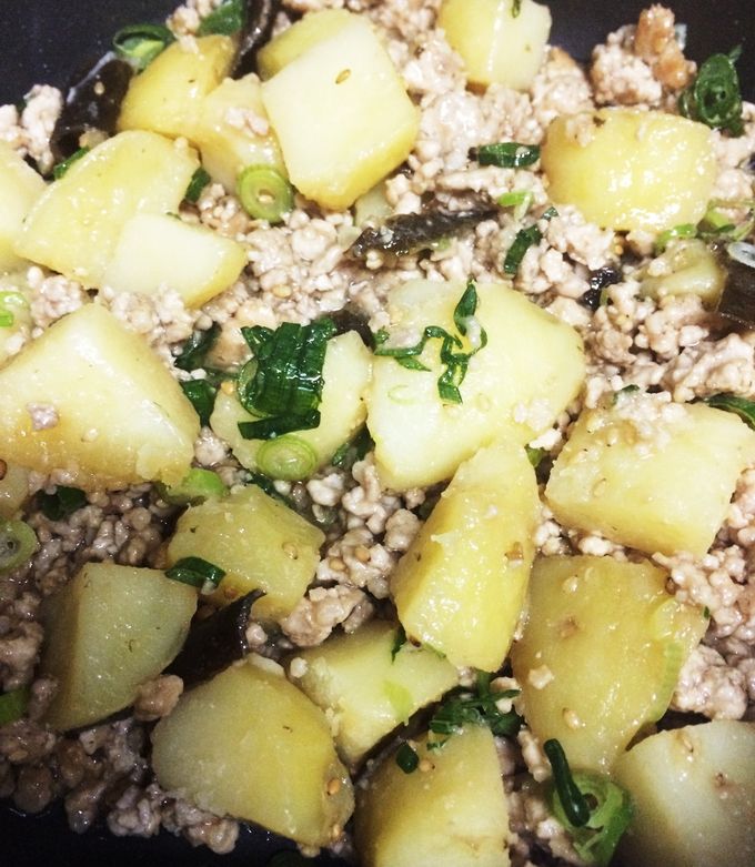 簡単 じゃがいものみそそぼろ煮 by 虎ざる 【クックパッド】 簡単