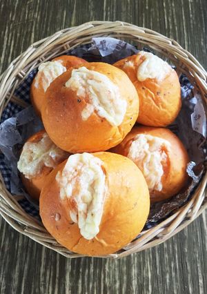 トマト缶で♪イタリア〜ンなパン☆-レシピのメイン写真