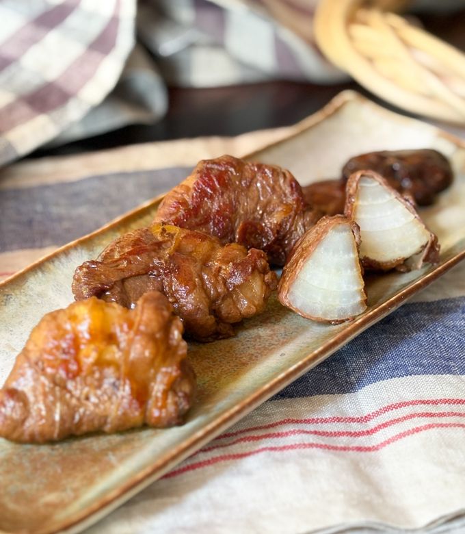 お手軽！とろ甘新玉ねぎの肉巻きすき焼き風-レシピのメイン写真