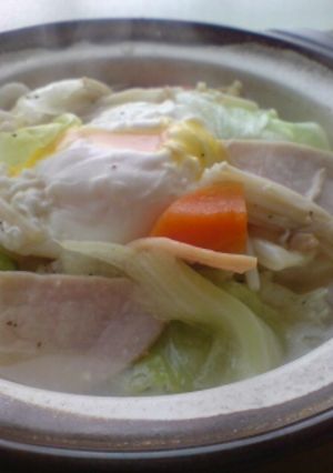 朝食に♪レタスとハムであったか洋風うどん-レシピのメイン写真