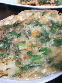 片栗粉だけで作るニラチヂミ-レシピのメイン写真