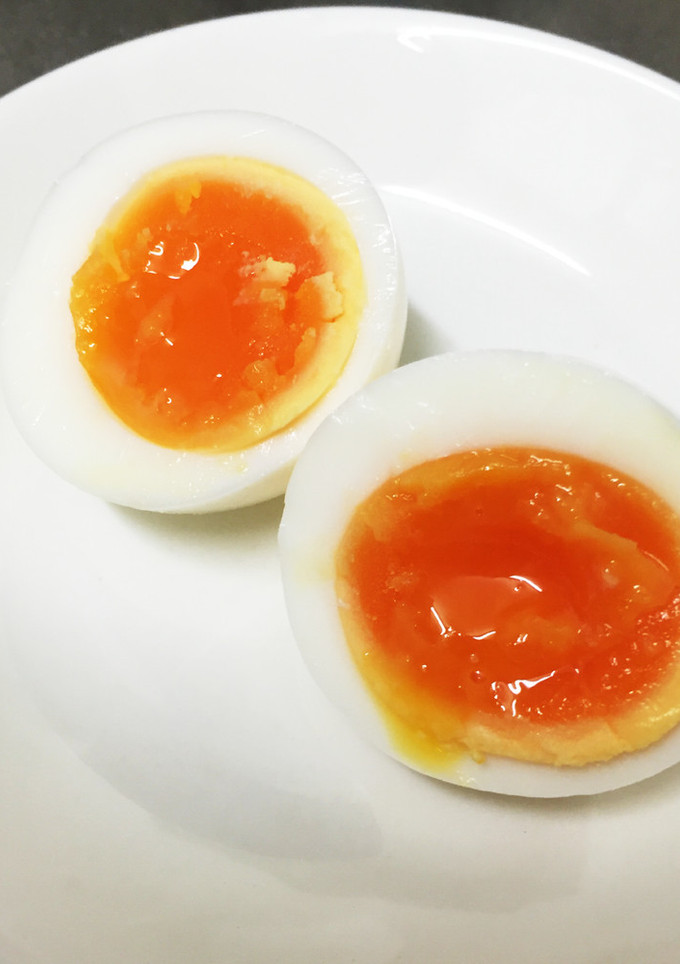 簡単すぎる半熟玉子-レシピのメイン写真