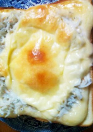 カルシウム補給！しらすトースト-レシピのメイン写真