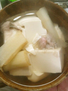 桜とウドと豆腐のお吸い物 浪速の料亭の味-レシピのメイン写真