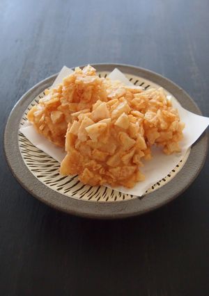 サクサク美味しい♪　鶏ムネ肉のおかき揚げ-レシピのメイン写真