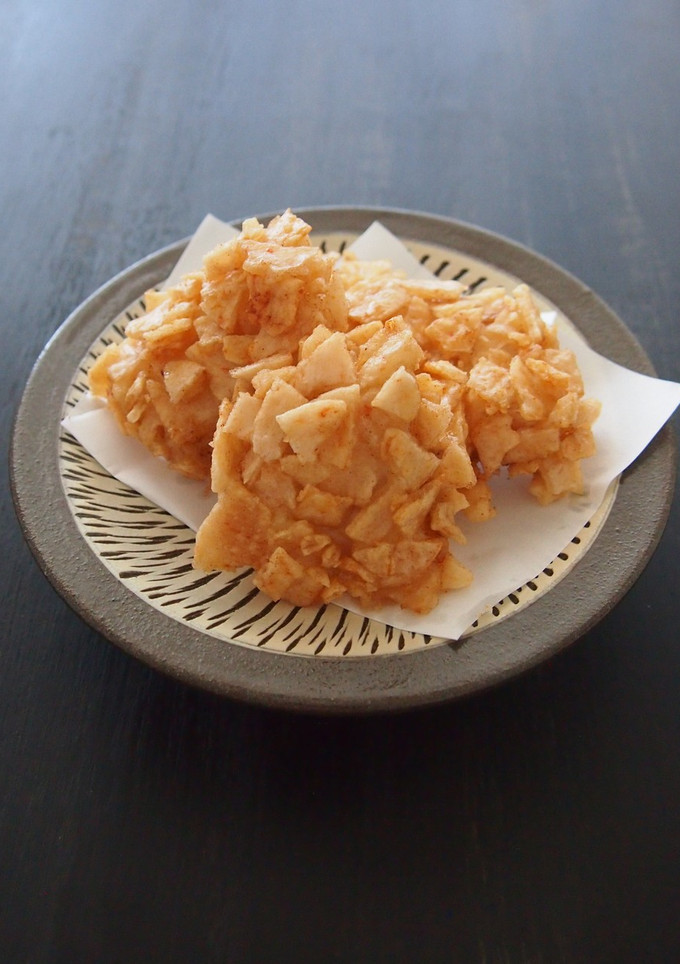 サクサク美味しい♪　鶏ムネ肉のおかき揚げ-レシピのメイン写真