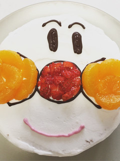 市販のスポンジでキャラケーキ-レシピのメイン写真