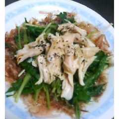 รูปของ お手軽に☆水菜とささみの煮浸し